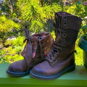 Dr. Martens Distressed Brown Triumph Boot Size 38